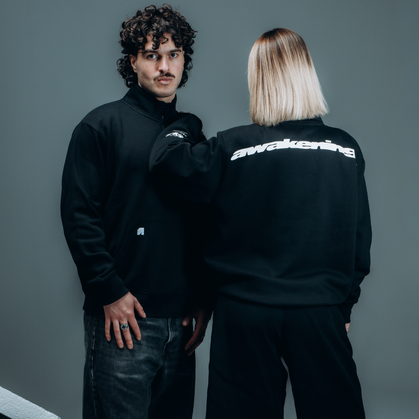Awakenings Oversized Baseline Half zip